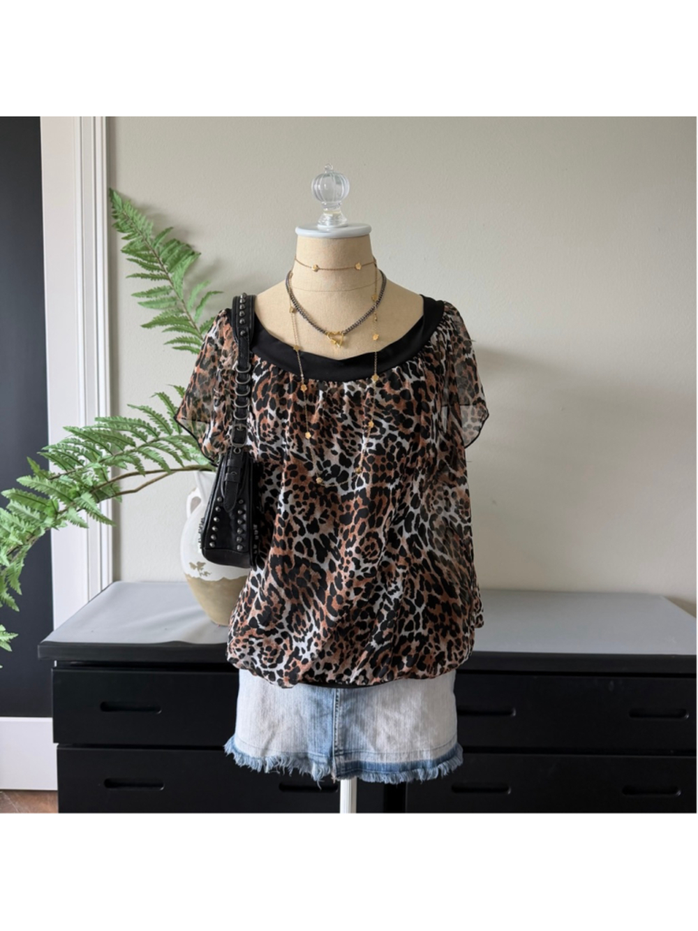 Judith Cheetah Print Off Shoulder Y2K McBling Top Size M/L
